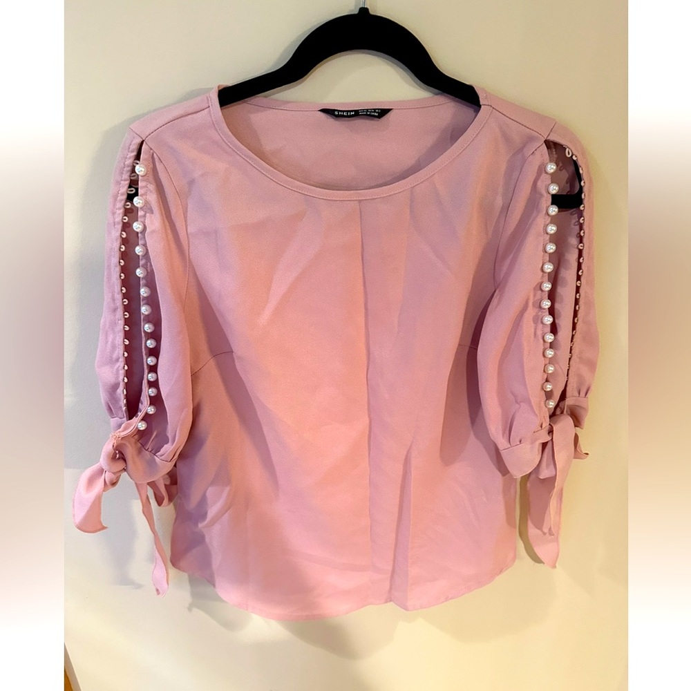 Pearl Detailed Top